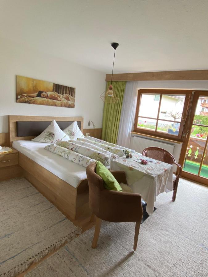 Gaestehaus Waltraud Längenfeld Екстериор снимка
